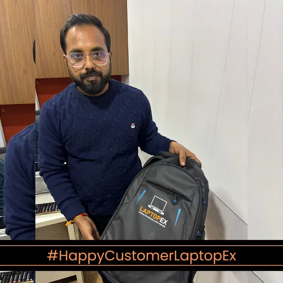 Ranveer from Dwarika with refurbished 5480 laptop from LaptopEx