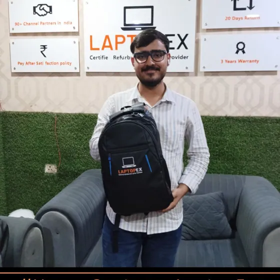 Anjan from Delhi with refurbished X1 laptop from LaptopEx