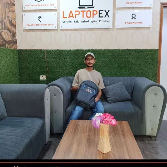 Arshit from Noida with refurbished 5410 laptop from LaptopEx
