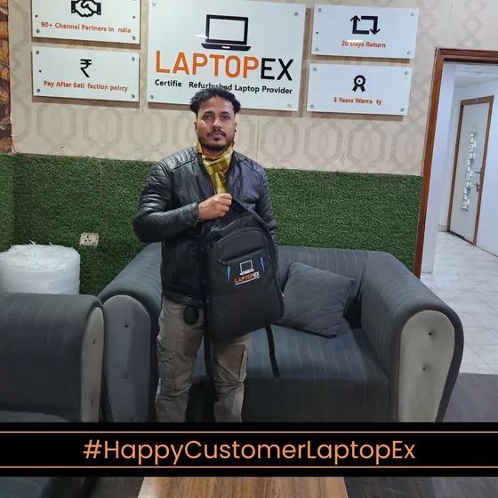 junaid from Gurgaon with refurbished T14 laptop from LaptopEx