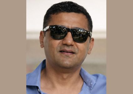 दीपक भट्टको निवासमा सम्पत्ति शुद्धीकरणको छापा