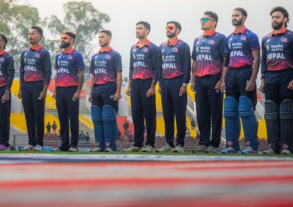 आइसिसी विश्वकप क्रिकेट लिग–२ : ओमानविरुद्धको खेलमा नेपालले बलिङ गर्दै