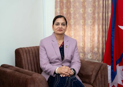 स्वास्थ्यमन्त्रीको निर्देशनपछि दुरुपयोग भएका गाडी मन्त्रालय तानियो