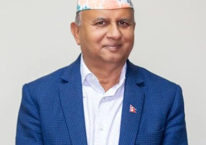 सुकुमवासी मुद्दामा बालेनमाथि शंकर पोखरेलको कटाक्ष, ‘ज्ञ’ क्रान्तिको खाका माग
