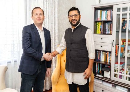 अमेरिकी विशेष दूत र रवि लामिछानेबीच भेट : आर्थिक सहकार्य विस्तारमा जोड