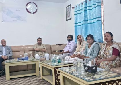 मधेशका मुख्यमन्त्री यादवको विपक्षमा मतदान गर्न जनमतको ह्वीप