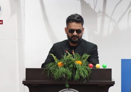 संसद्मा जवाफ दिन रोष्ट्रममा उभिए प्रधानमन्त्री बालेन, विपक्षीको विरोध