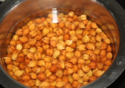 बिहान खाली पेटमा भिजाएको चना खानुका फाइदै–फाइदा