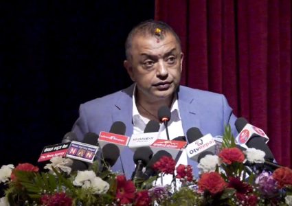 गगन थापा भन्छन् : आर्थिक संकट र कूटनीतिक जटिलताप्रति सरकार गम्भीर भएन