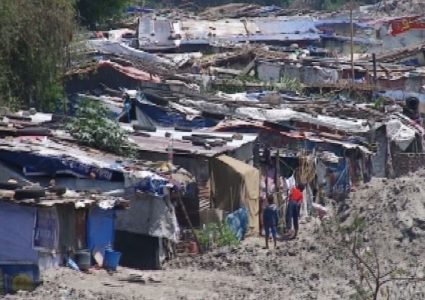 धापासी आसपासका अतिक्रमित घरटहरा हटाइयो