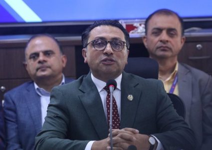 आगामी वर्ष १६ खर्ब राजस्व सङ्कलन गर्ने सरकारको लक्ष्य