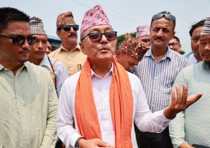 लिङ्देन महाधिवेशनमा सहभागी हुन पुगे, राप्रपाको राष्ट्रिय भेला तातियो