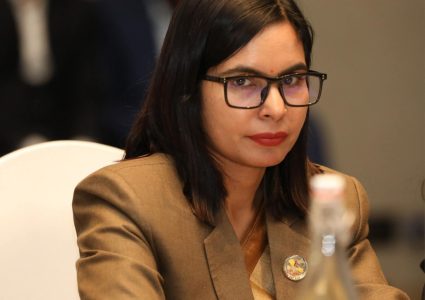नामको विषयमा विवाद, निर्वाचन आयोग पुगिन् ज्वाला संग्रौला