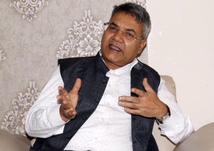 एमाले कार्यविभाजनप्रति नेता गोकुल बास्कोटाको असन्तुष्टि: ‘अब एमाले कसरी बन्छ भनेर एआईलाई सोध्नुपर्ने भयो’