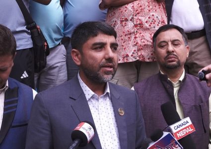 रास्वपाले पदाधिकारी र केन्द्रीय समितिको आकार बढाउने