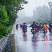 देशका अधिकांश स्थानमा मेघगर्जनसहित वर्षा र हिमपातको सम्भावना
