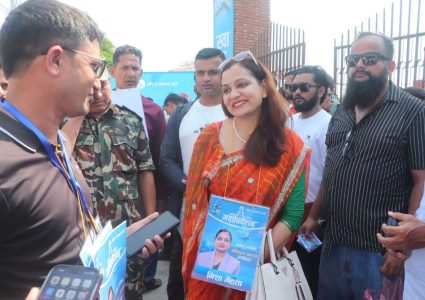 रास्वपा महाधिवेशन :  निर्वाचन प्रक्रियाअघि बढेसँगै नेता, कार्यकर्ता भोट माग्न व्यस्त