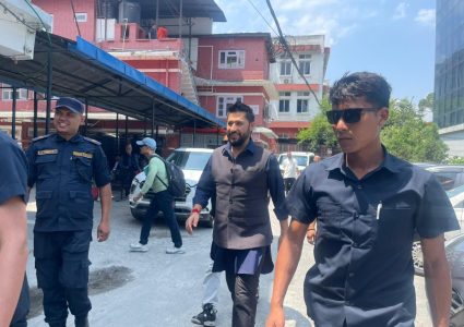 रास्वपा सभापति रवि लामिछाने तारिखका लागि अदालतमा