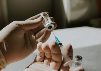 बुढ्यौली रोक्ने औषधि पहिलोपटक मानिसमा परीक्षण