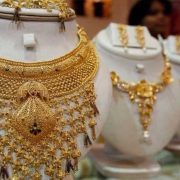 ६२ सय रुपैयाँले बढ्यो सुनको मुल्य, कतिमा हुँदैछ आजको कारोबार ?