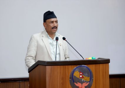 सरकारले सुदूरपश्चिमको विकासलाई उपेक्षा गर्‍यो, नयाँ शक्तिहरूमा दम्भ देखियो: सांसद भट्ट