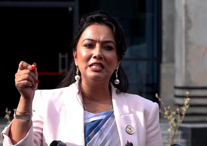 साइबर दुर्व्यवहारविरुद्ध कडा कदम चाल्ने सांसद ओलीको चेतावनी