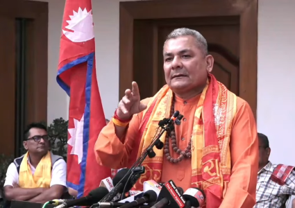 धवलशमशेर र दुर्गा प्रसाईंबीच नयाँ दल गठन गर्ने सहमति