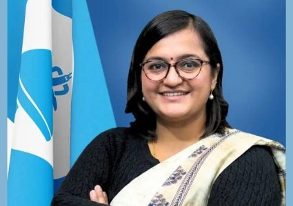 विपिन आचार्यलाई समर्थन गर्दै रञ्जु दर्शनाले फिर्ता लिइन् उम्मेदवारी