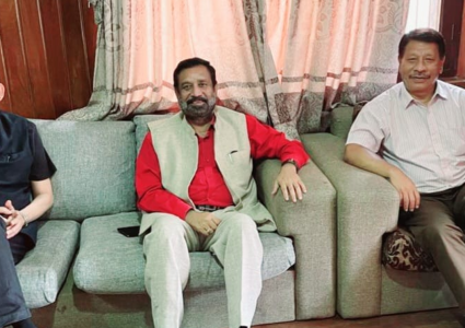 कांग्रेसको आन्तरिक कलह व्यवस्थापन गर्न निधि, सिंह र कोइरालाको साझा&hellip;