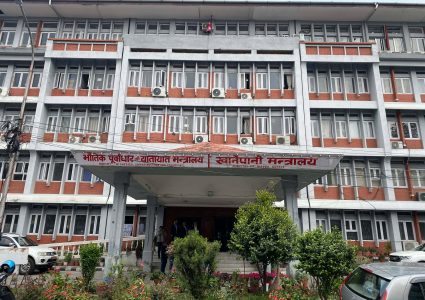 नवीकरण नगरेका ४४ निर्माण कम्पनीको लाइसेन्स स्वतः खारेज