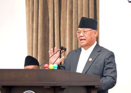 नेपालीको जलन र निधनको घटनाबारे छानबिन गर्न नेता आङ्देम्बेको माग