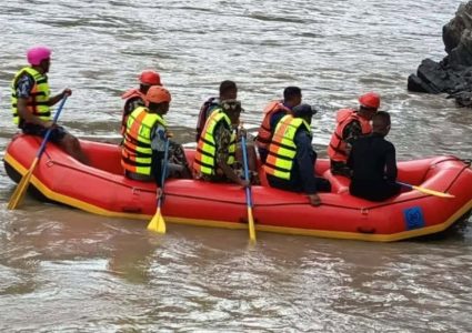कर्णाली नदीमा भेटियो दुई जनाको शव, साङ्गेतडा घटनाको हुनसक्ने आशङ्का