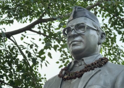 दासढुंगामा मदन भण्डारी पार्क निर्माण अन्तिम चरणमा, स्मृति संरचना पर्यटकका&hellip;