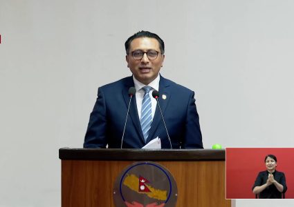 सरकारको सयदिने कार्यसूचीमा ८७.२ प्रतिशत प्रगति हासिल : अर्थमन्त्री वाग्ले