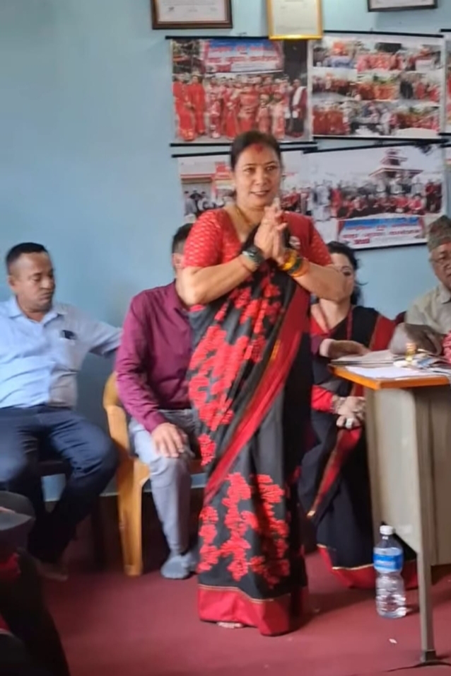 एउटालाई निकाल्ने, अर्कालाई स्वागत गर्ने !