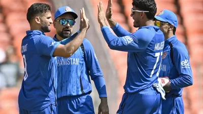 अफगानिस्तानको शानदार जित : युएई ५ विकेटले पराजित