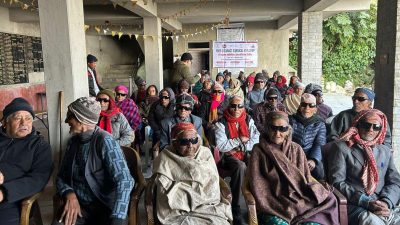 हिमालय आँखा अस्पतालद्वारा अर्जुनचौपारीमा ६१ जनाको निःशुल्क मोतिबिन्दु शल्यक्रिया