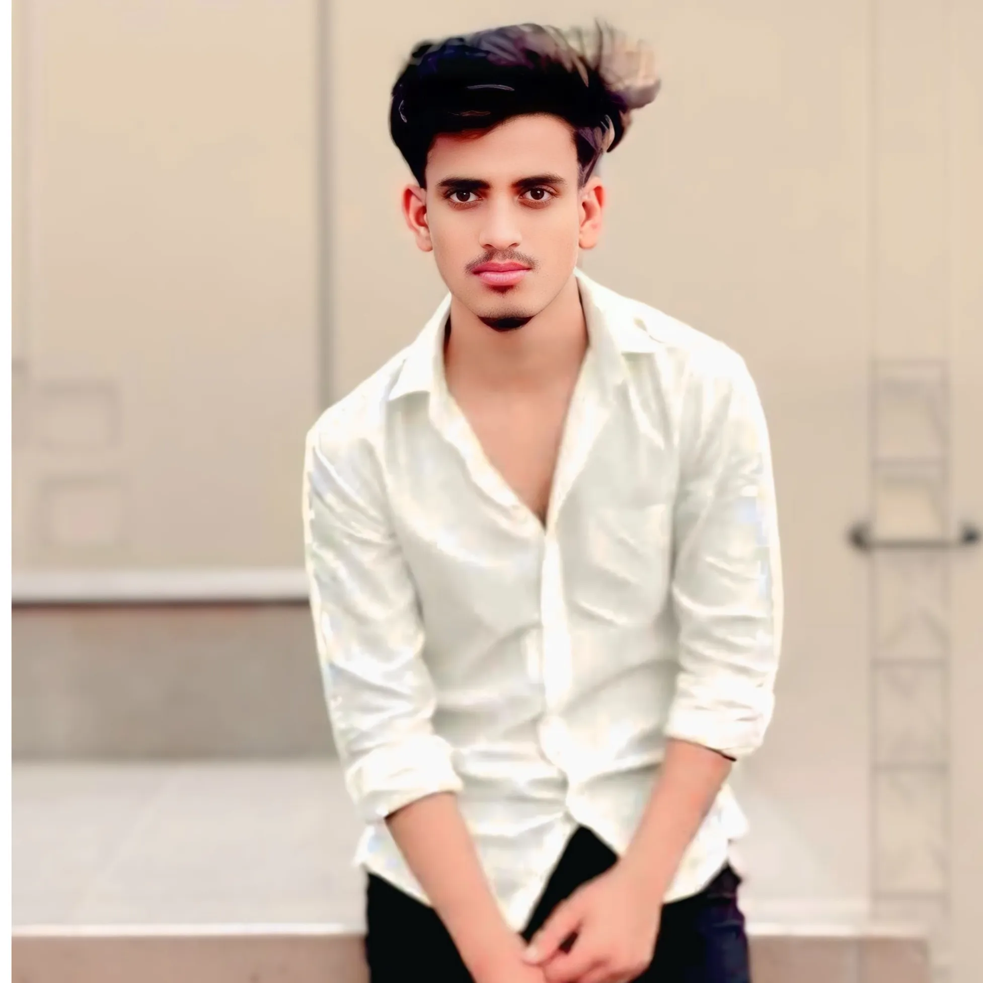 ank_ eshroy63