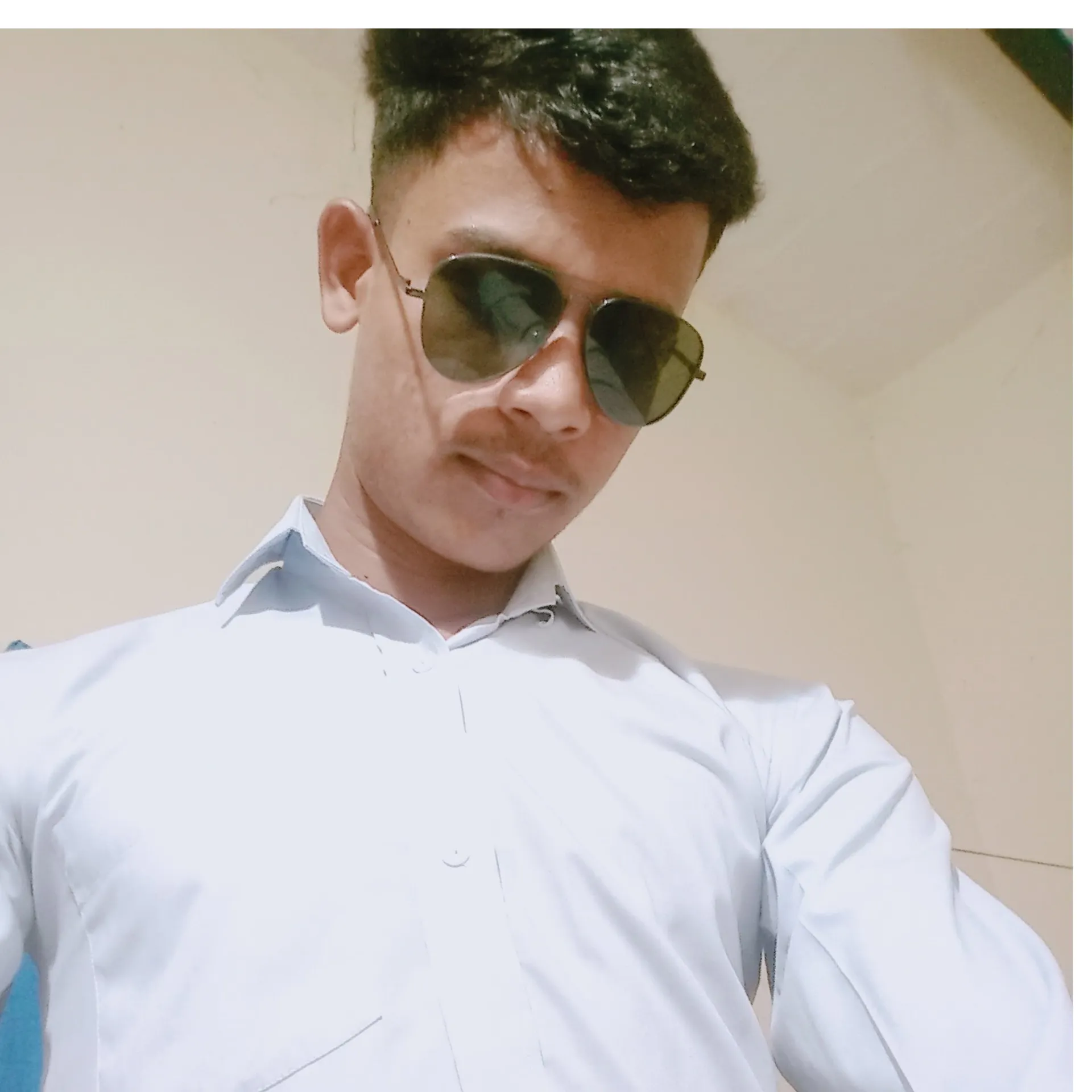 Ravi YADAV