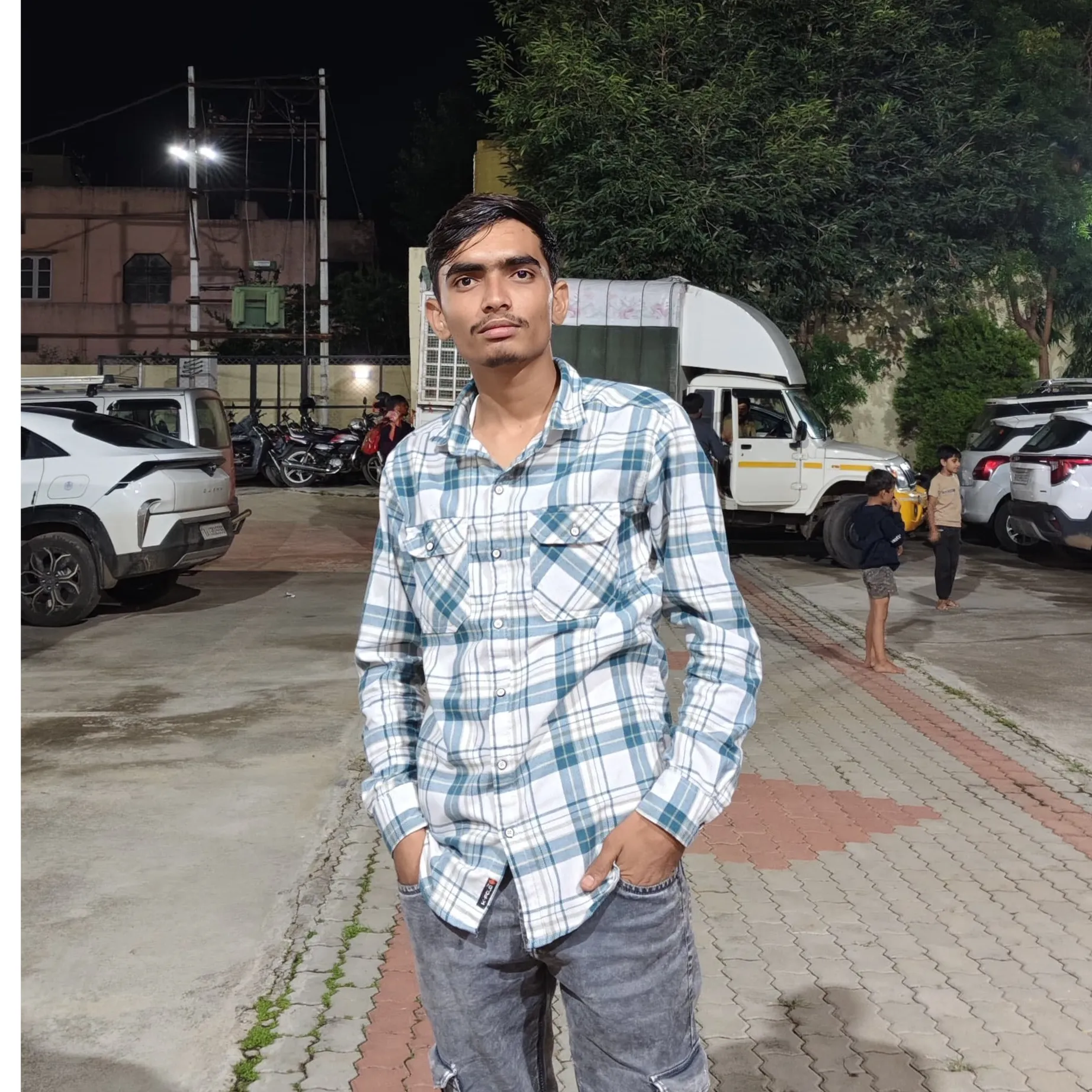 Ravi Marotiya