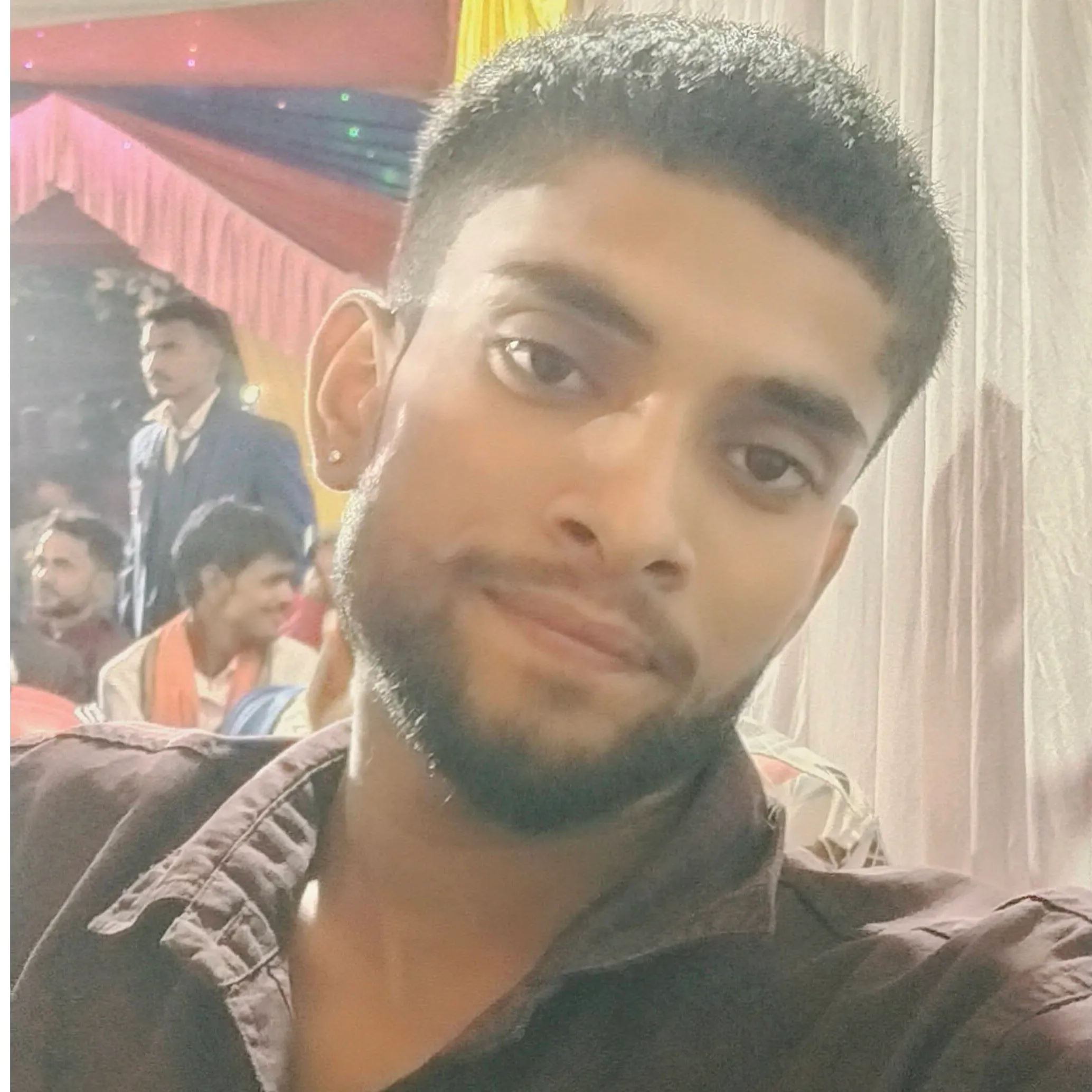 सनातनी कुणाला
