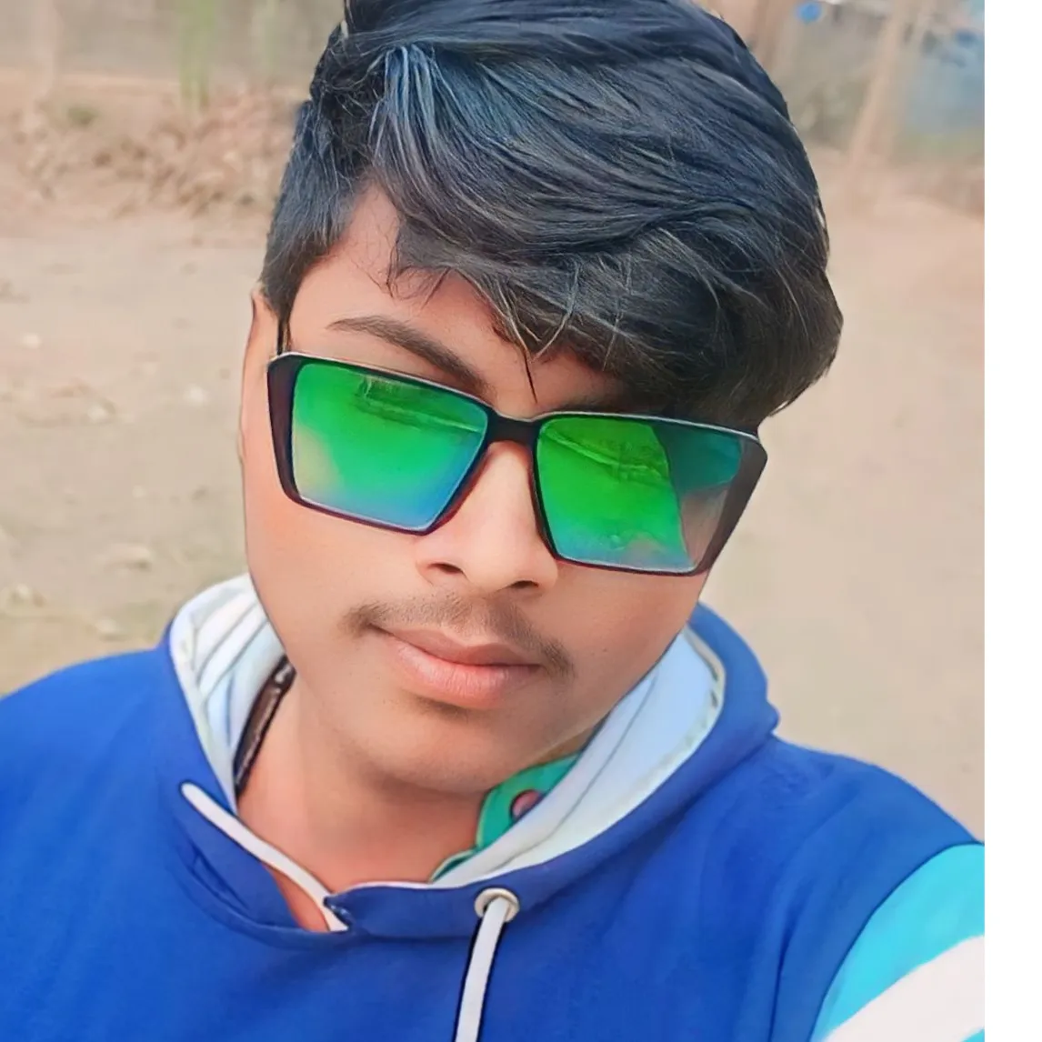 xtylish Santosh