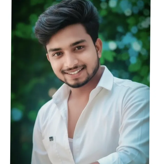 RAVI THAKUR👑
