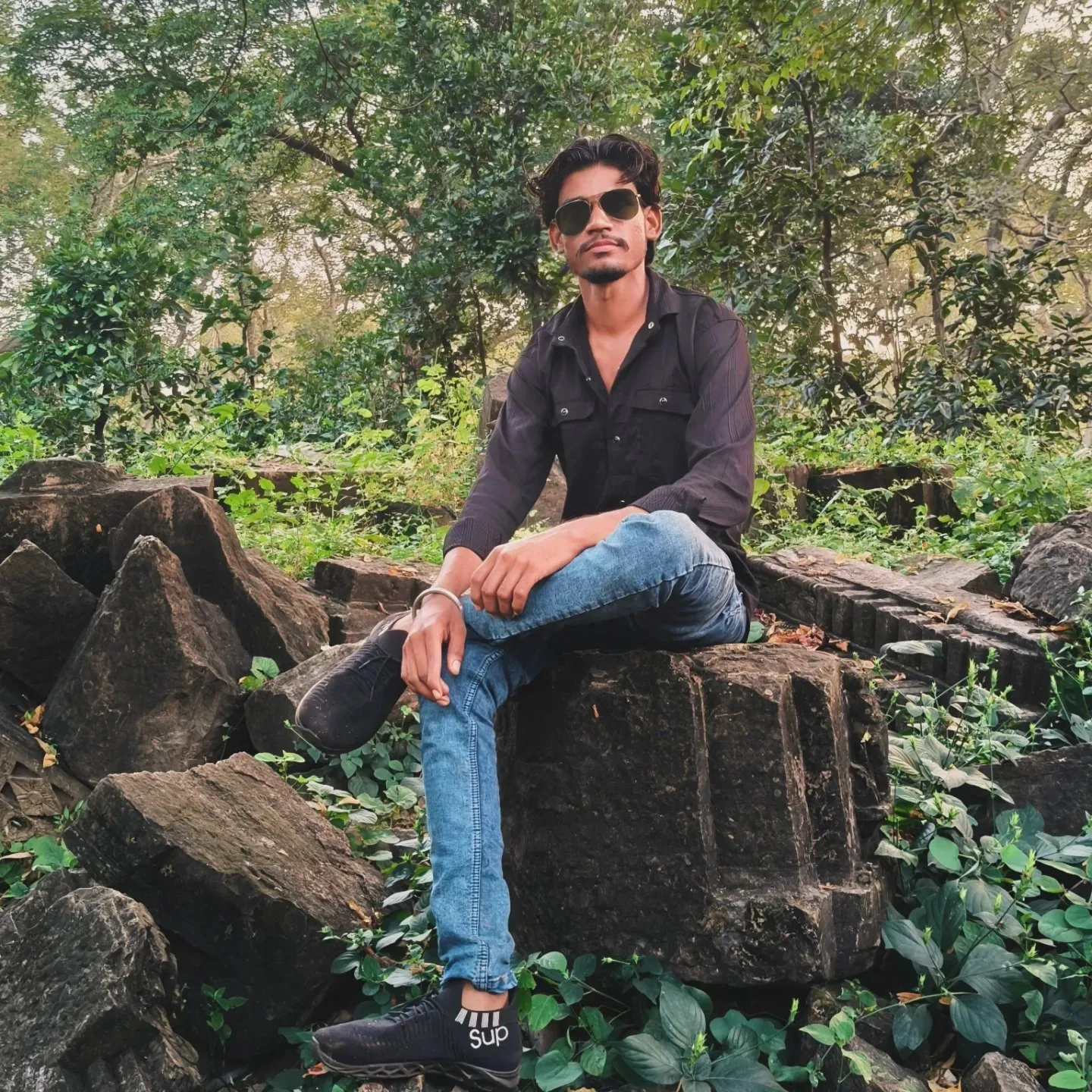 ANIL__ 570