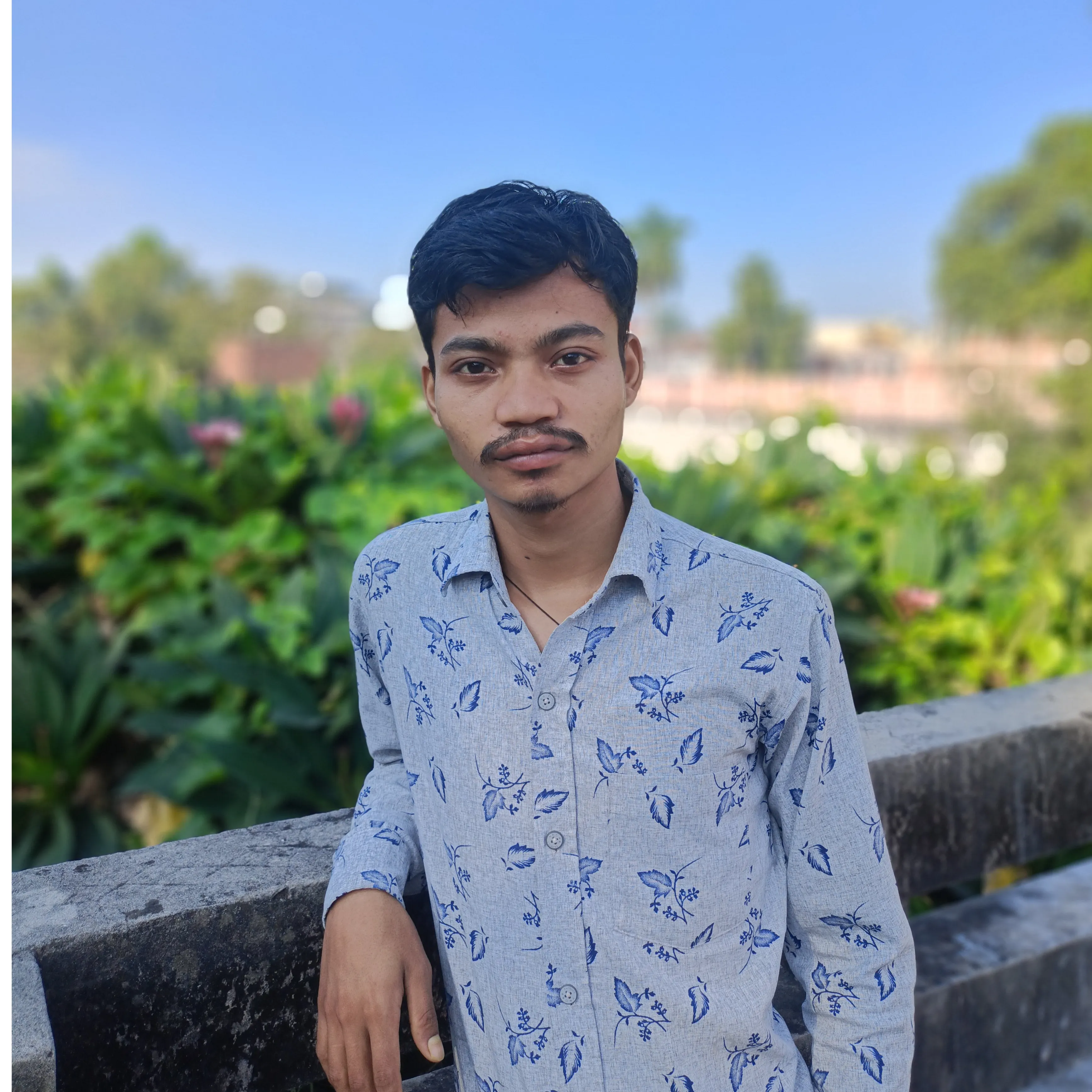 dk tharu