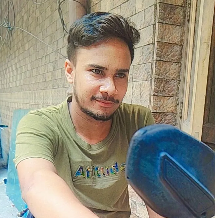 Pardesi boy