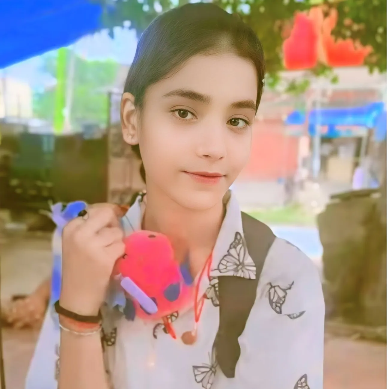 sakshi. sah