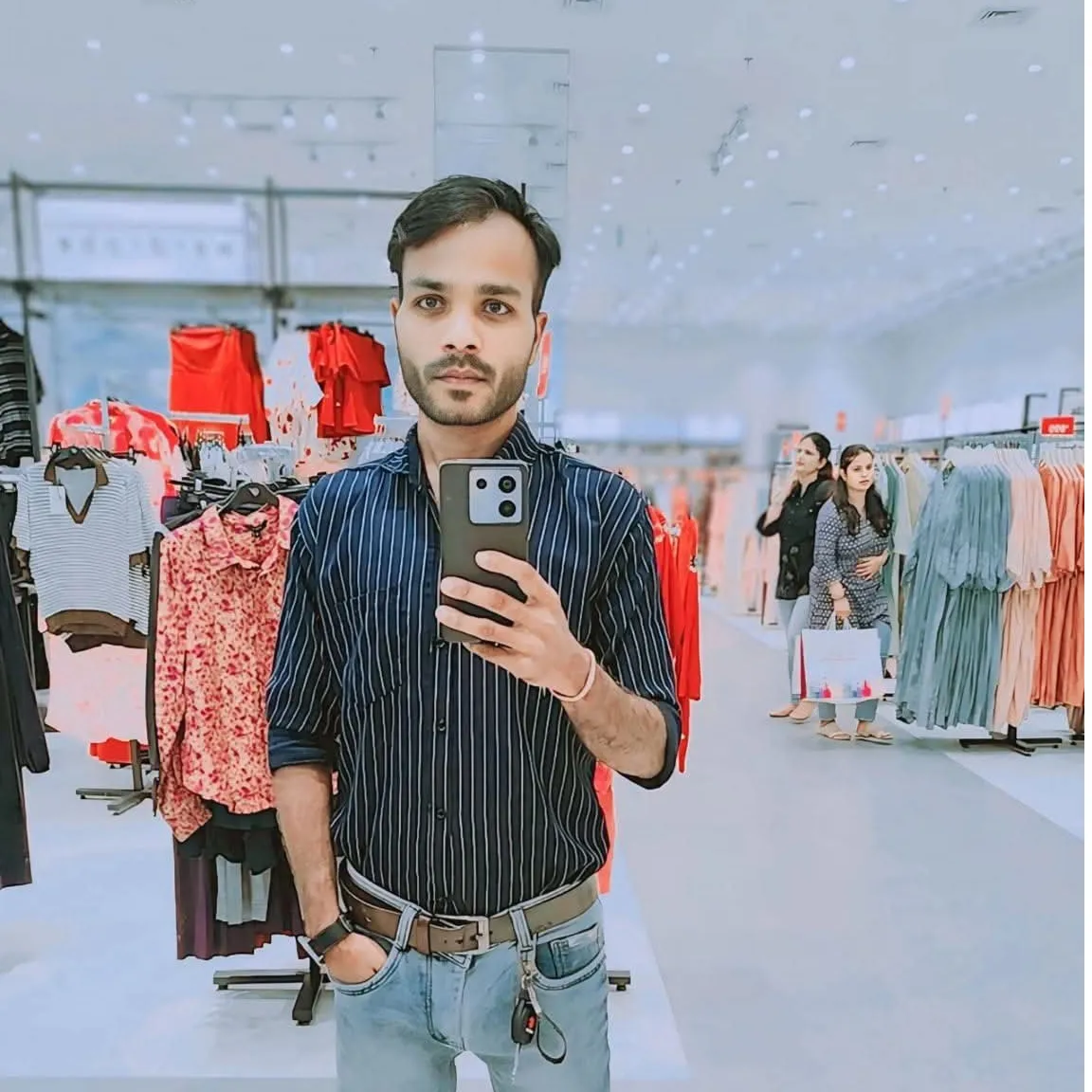 anuj Vishwakarma
