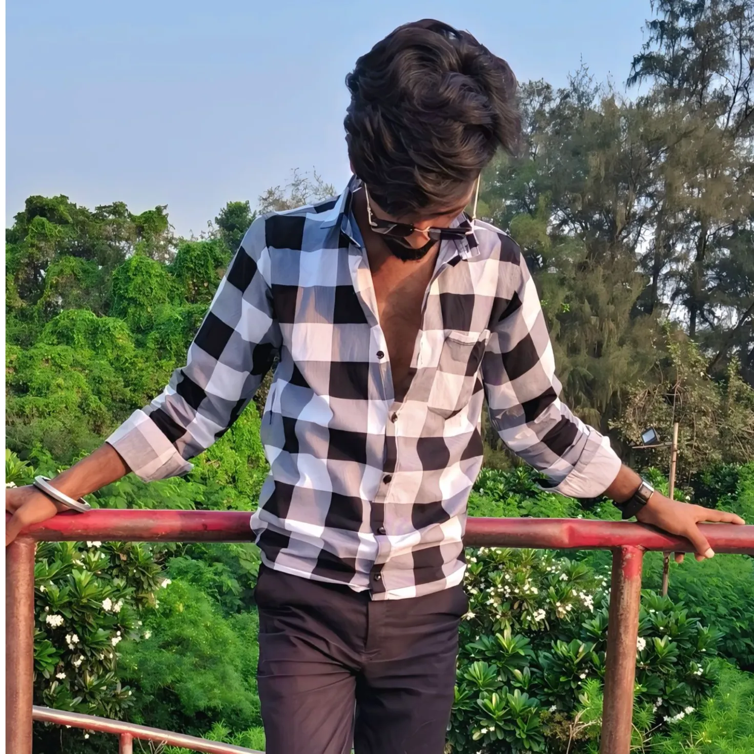 MrAnuj Raj