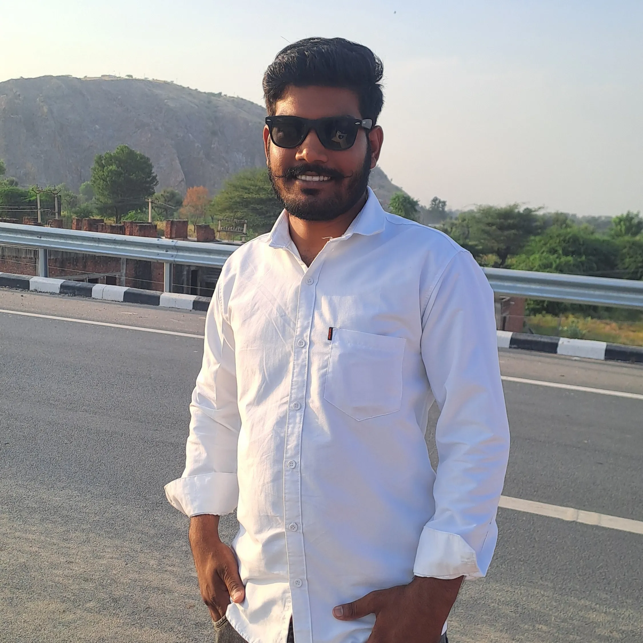 sunil Sirowa